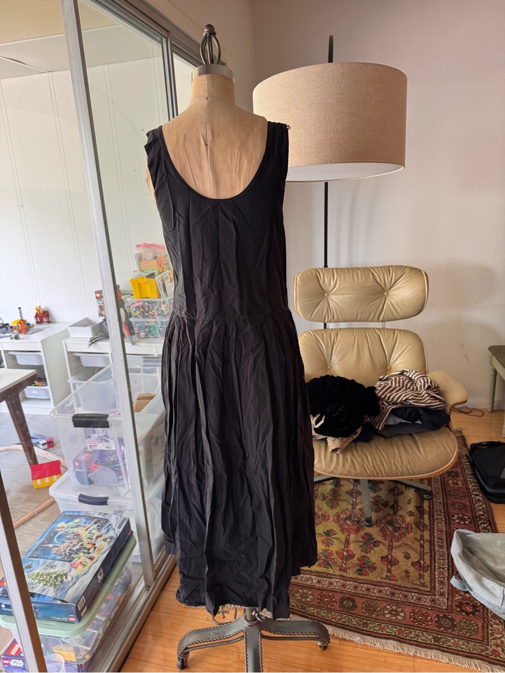 Women's Black Sleeveless Maxi Dress with Scoop Back